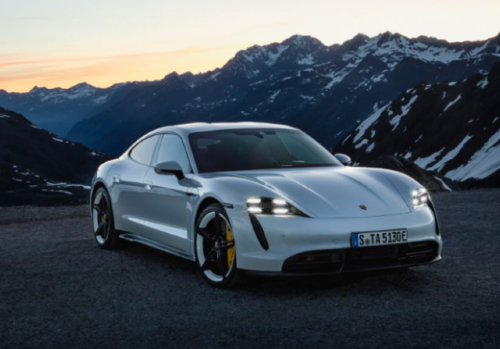 Why Salary Sacrifice Is a Smart Way to Lease an Electric Car in 2025 | Kinetic Vehicle Leasing
